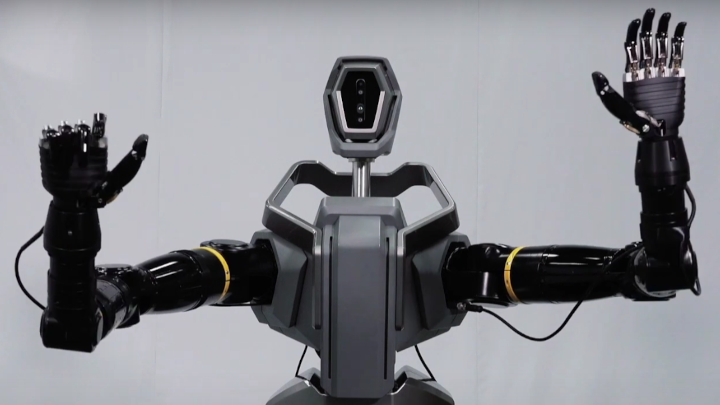 Robots Clean, Pour Wine And Act as Pets on CES 2021 - picture #9
