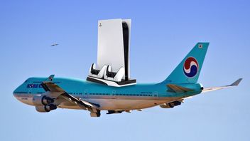 Jumbo Jets Packed With PS5 Consoles Have Arrived in Europe
