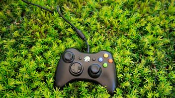 Xbox 360 One Step Closer to Grave; Microsoft Announces Store Shutdown